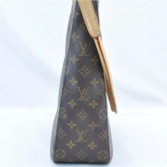 LOUIS VUITTON Monogram Looping GM Shoulder Bag - Picture 4 of 7